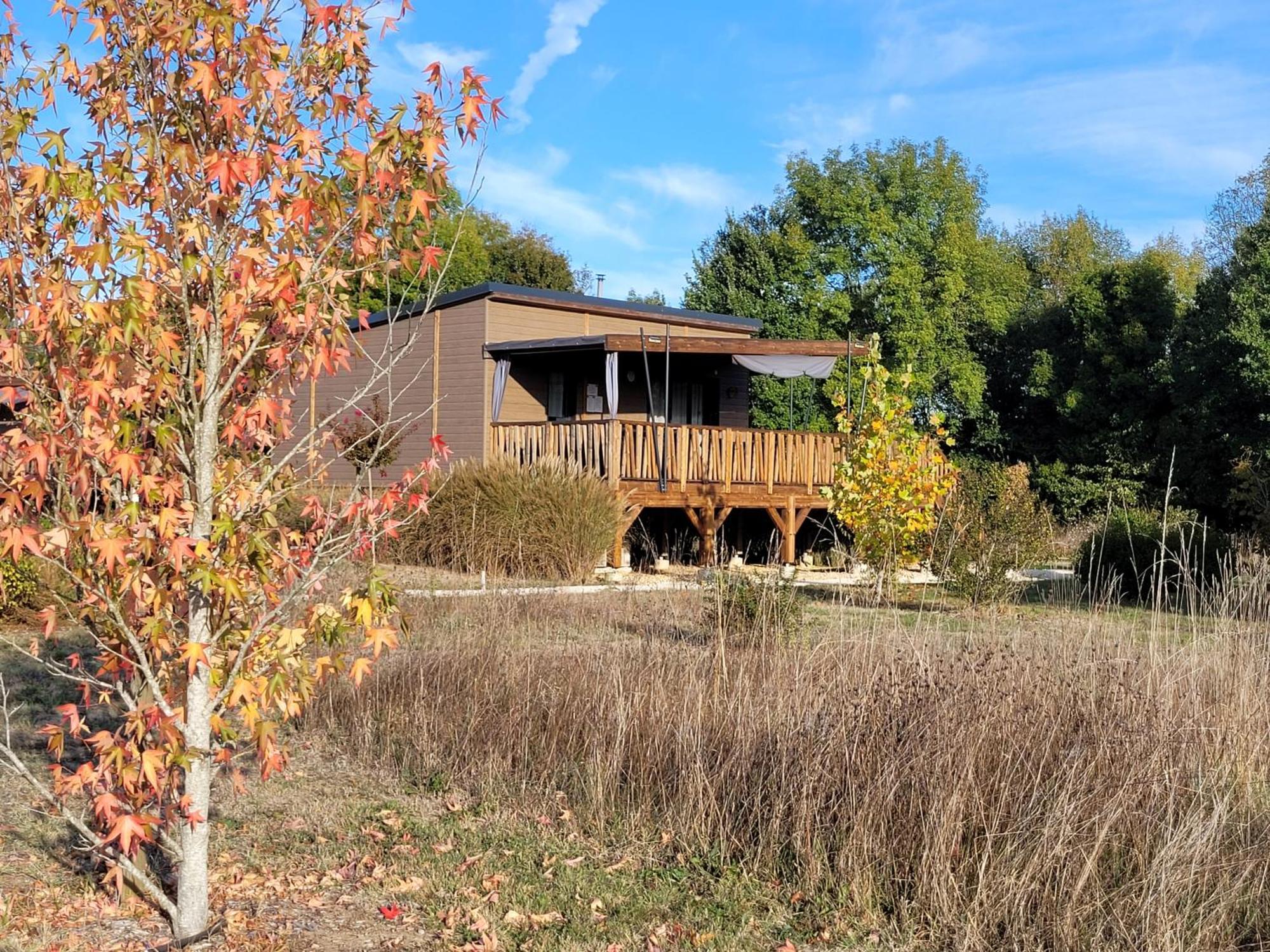 Les Chalets Du Moulin De Valade Condat-sur-Trincou Ngoại thất bức ảnh